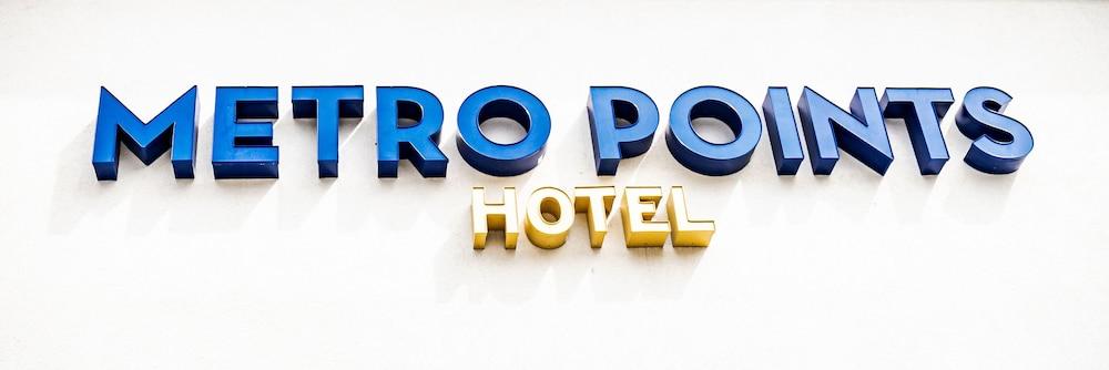 Metro Points Hotel Washington North Нью-Карролтон Экстерьер фото