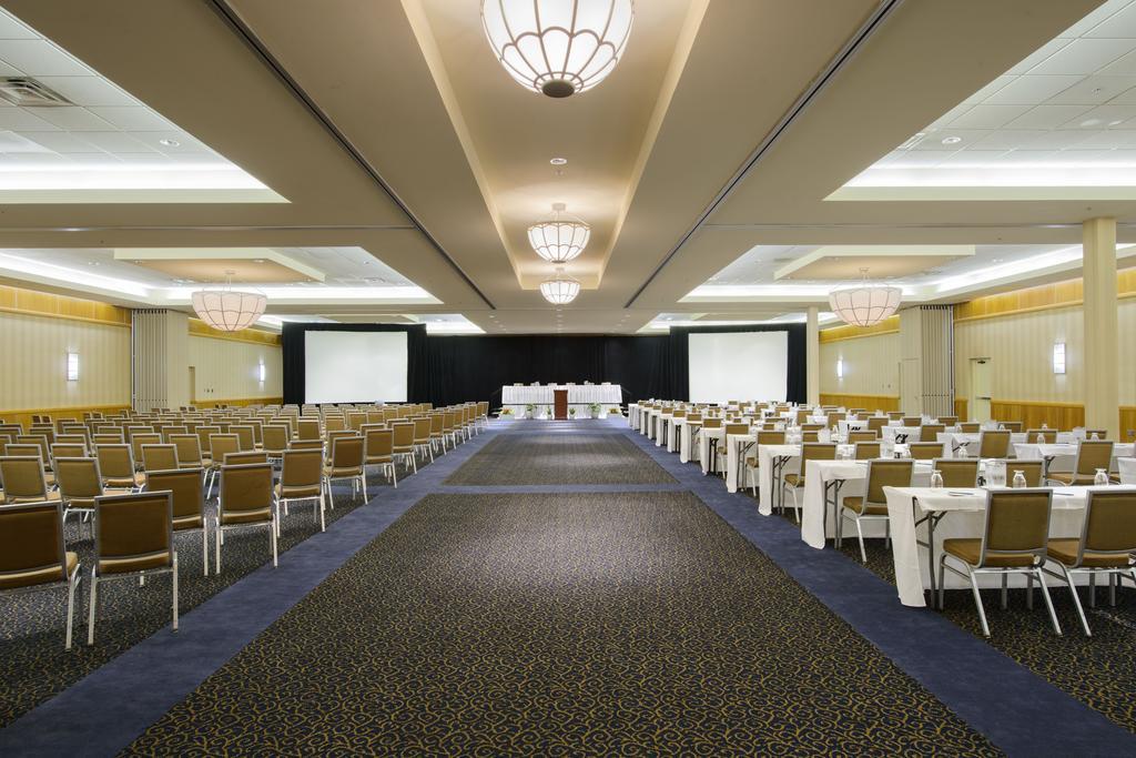 Metro Points Hotel Washington North Нью-Карролтон Экстерьер фото