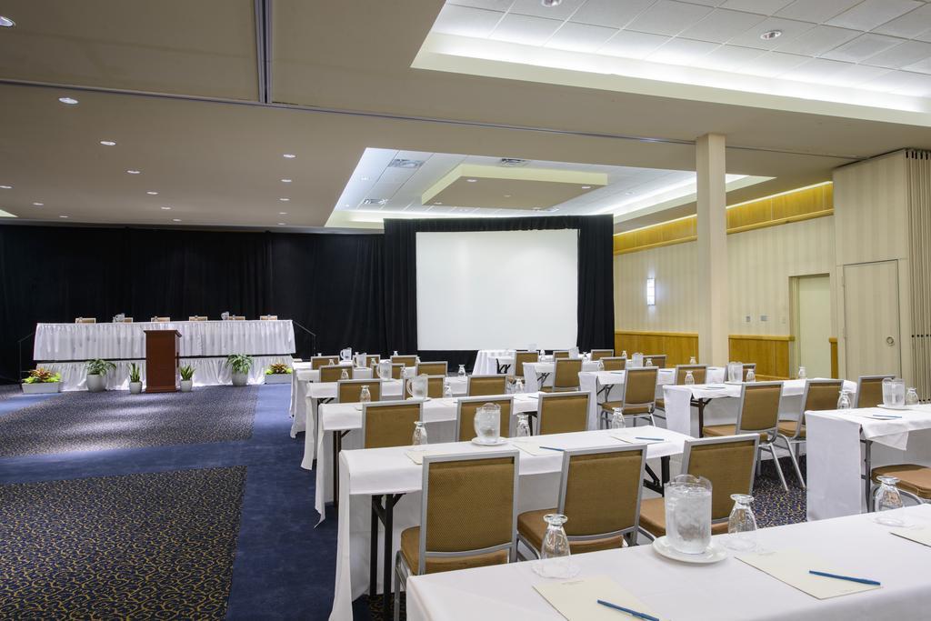 Metro Points Hotel Washington North Нью-Карролтон Экстерьер фото